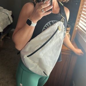 Canvelle original crossbody sling bag